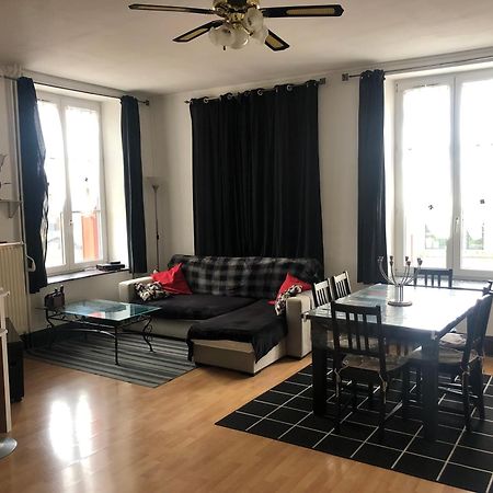Appartement Spacieux Flize Экстерьер фото